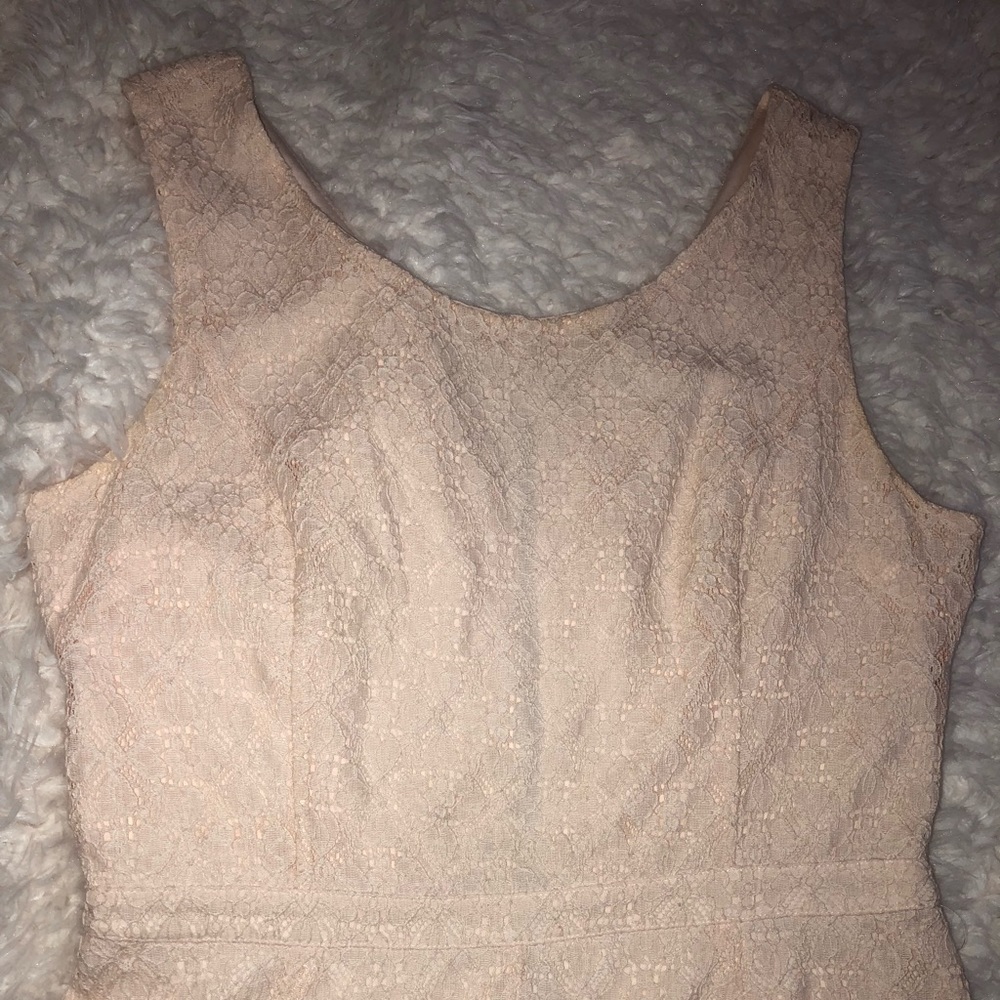 Lace Romper - Picture 2 of 5